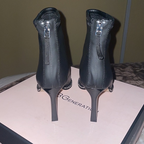 BCBGeneration ladies black leather boots - Picture 4 of 9